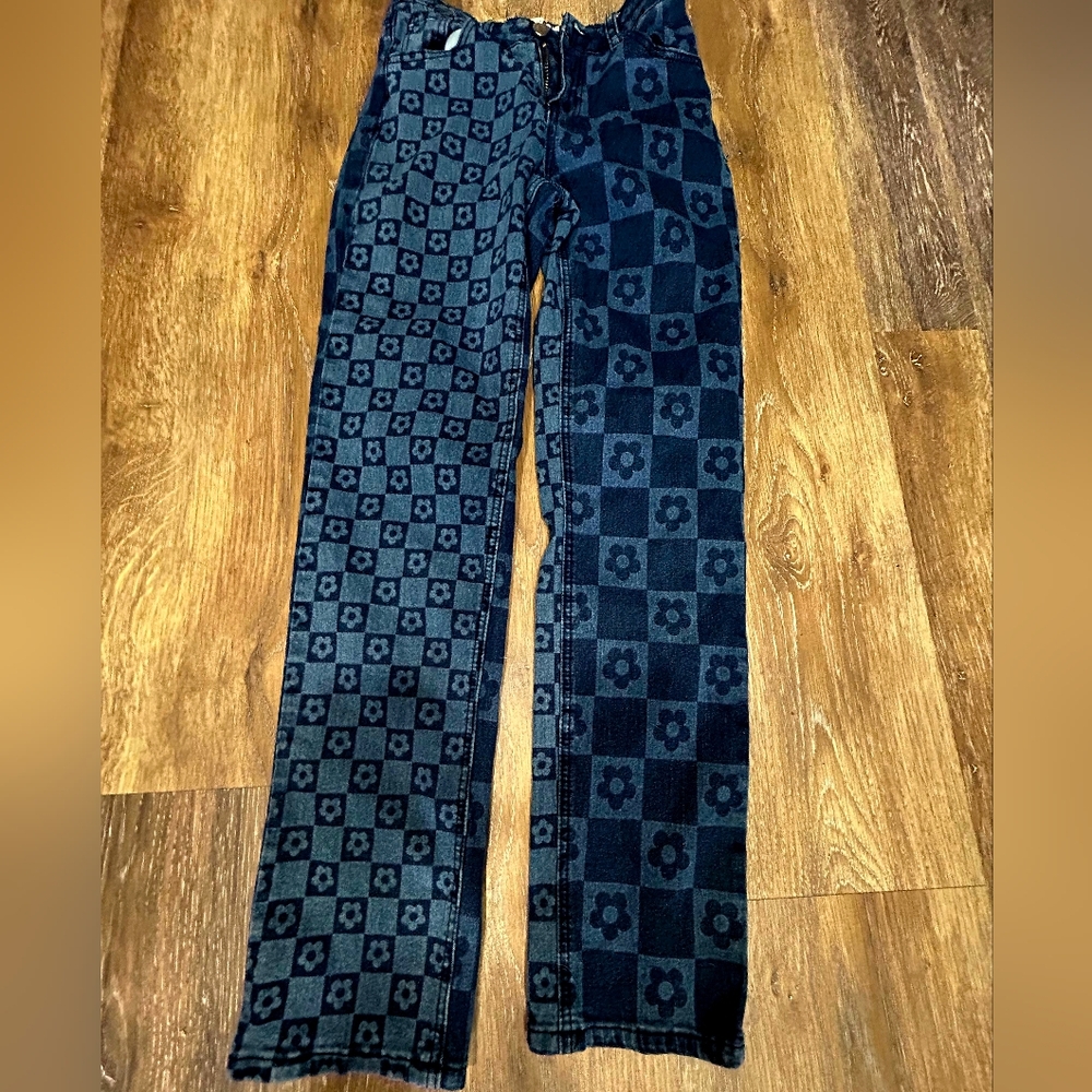 Rue 21 floral jeans sz 0